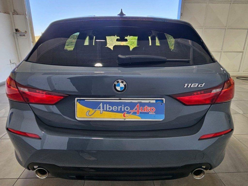 BMW 118 d 5p. Business Advantage