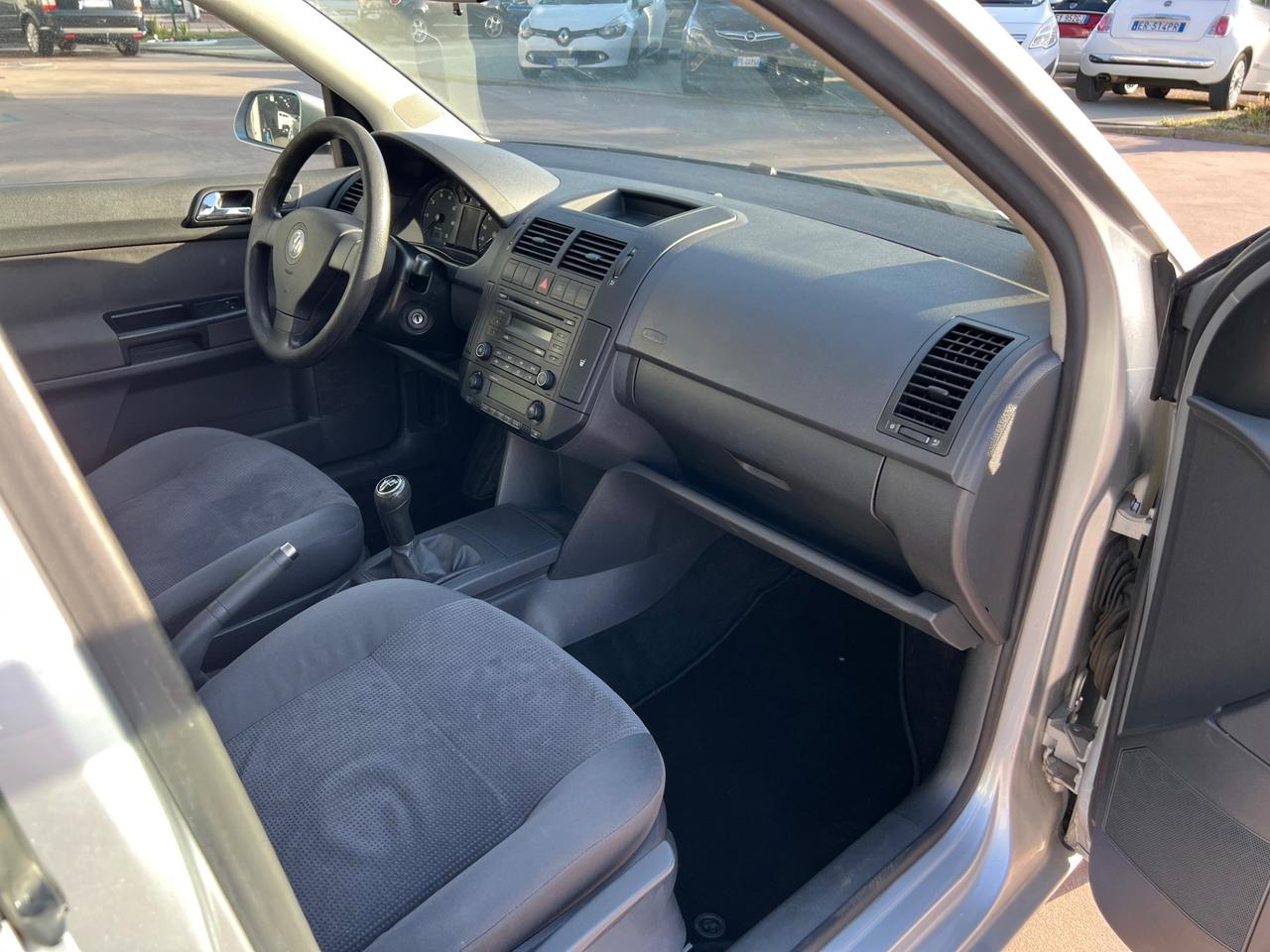 Volkswagen Polo 1.2/70CV 12V 5p. Comfortline