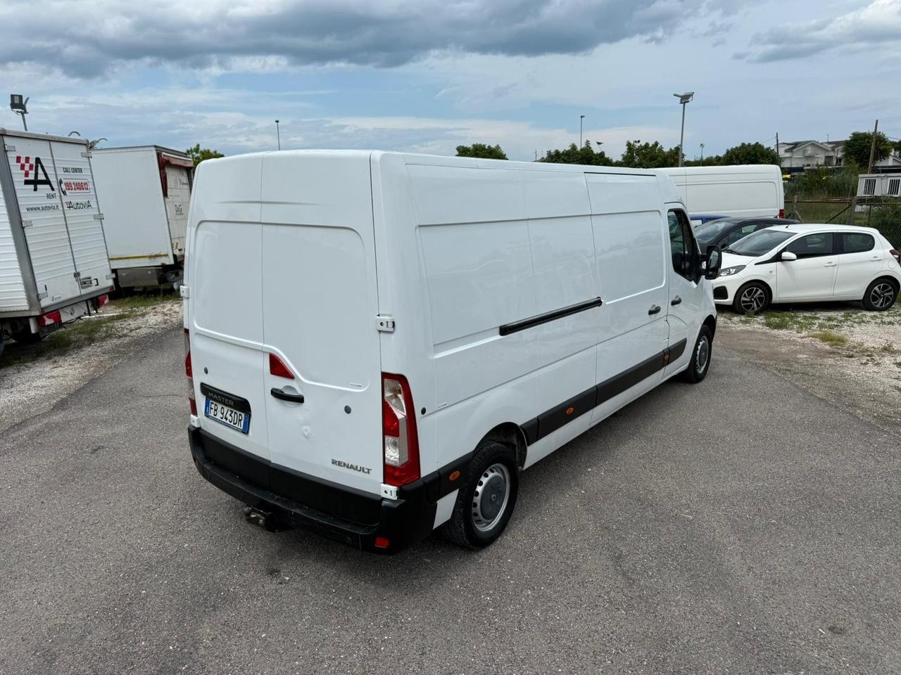 Renault Master 35 2.3 DCI L3H2 GANCIO TRAINO