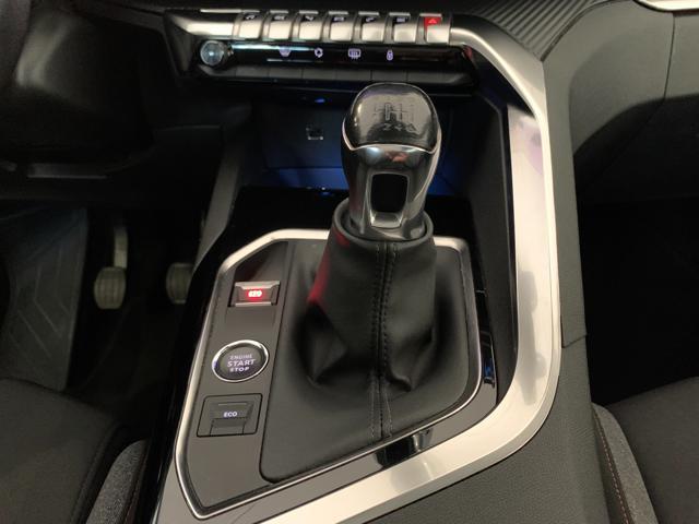 PEUGEOT 3008 BlueHDi 130 S&S Active Pack