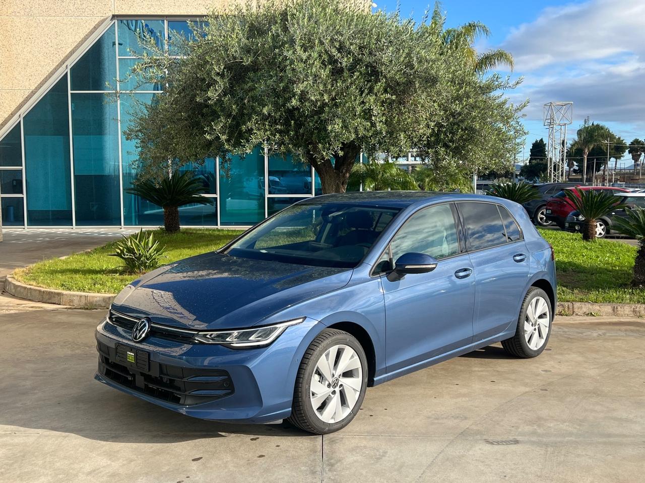 Volkswagen Golf 1.5 tsi 115cv possibilità noleggio no scoring