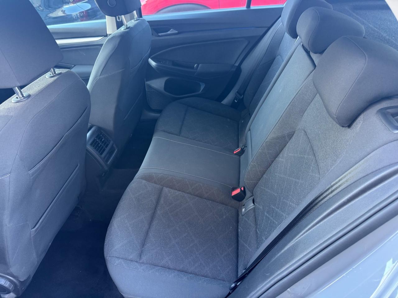 Volkswagen Golf 2.0 TDI 150 CV DSG SCR Style