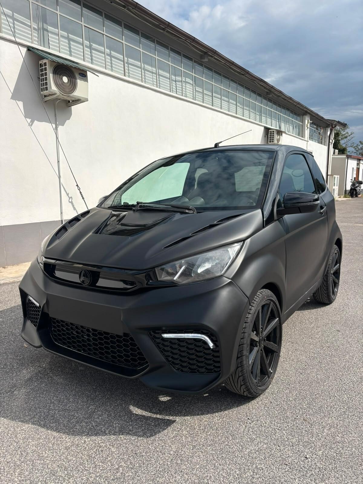 Aixam GTO Dark Night Performance