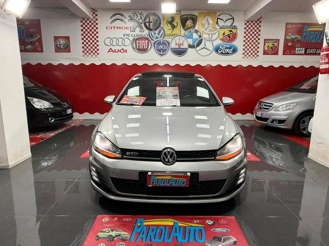 Volkswagen Golf GTD 2.0 DSG 184cv - 2014