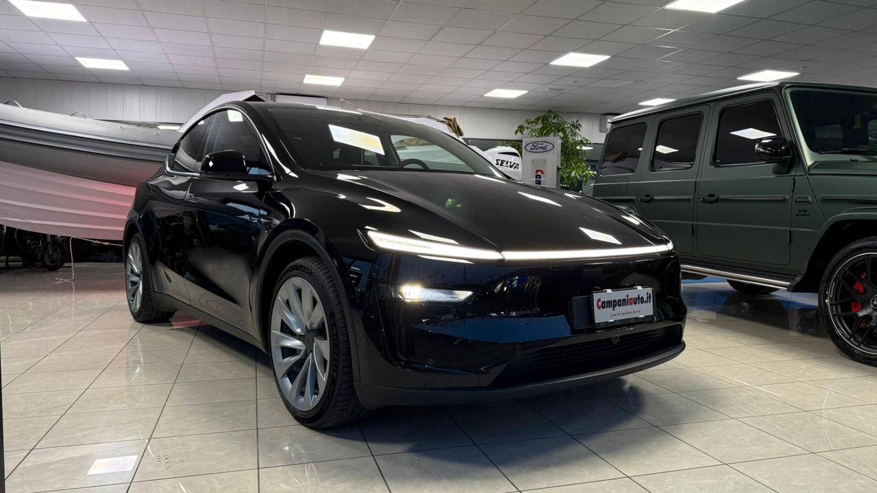 Tesla Model Y Long Range AWD