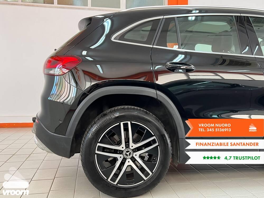 MERCEDES GLA (H247) GLA 220 d Automati...