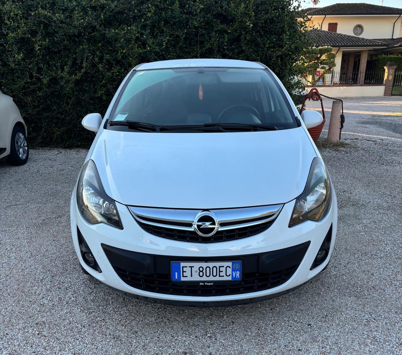 Opel Corsa 1.2 85CV 5 porte GPL-TECH Edition