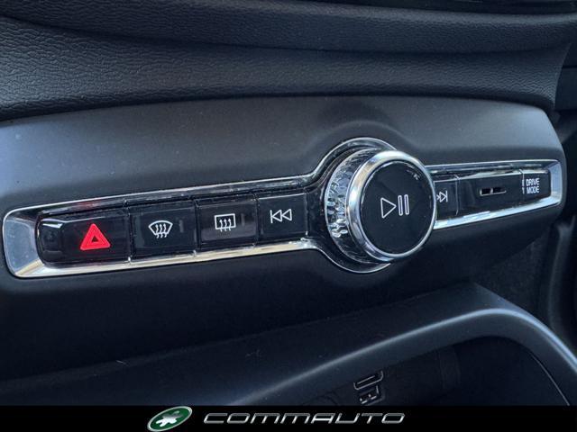 VOLVO XC40 D3 Geartronic Inscription