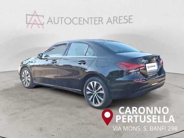 MERCEDES-BENZ A 250 e hybrid EQ Business