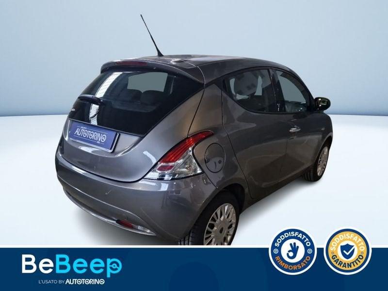 Lancia Ypsilon 1.2 8V PLATINUM 69CV E6