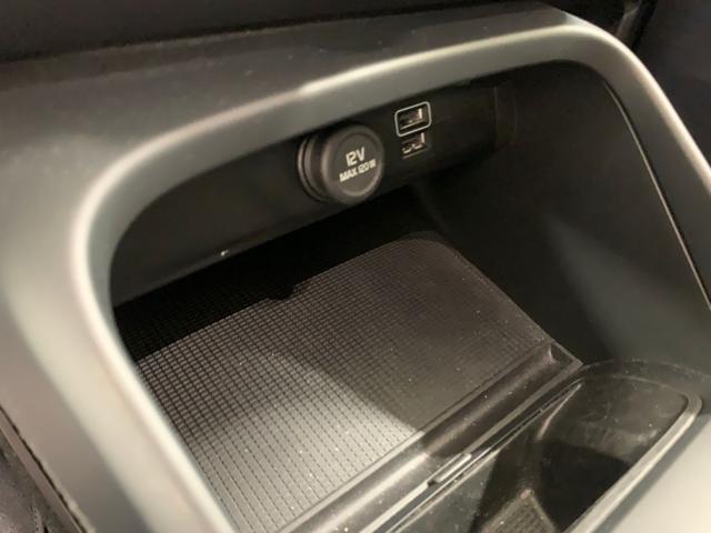 VOLVO XC40 T2 Momentum Core