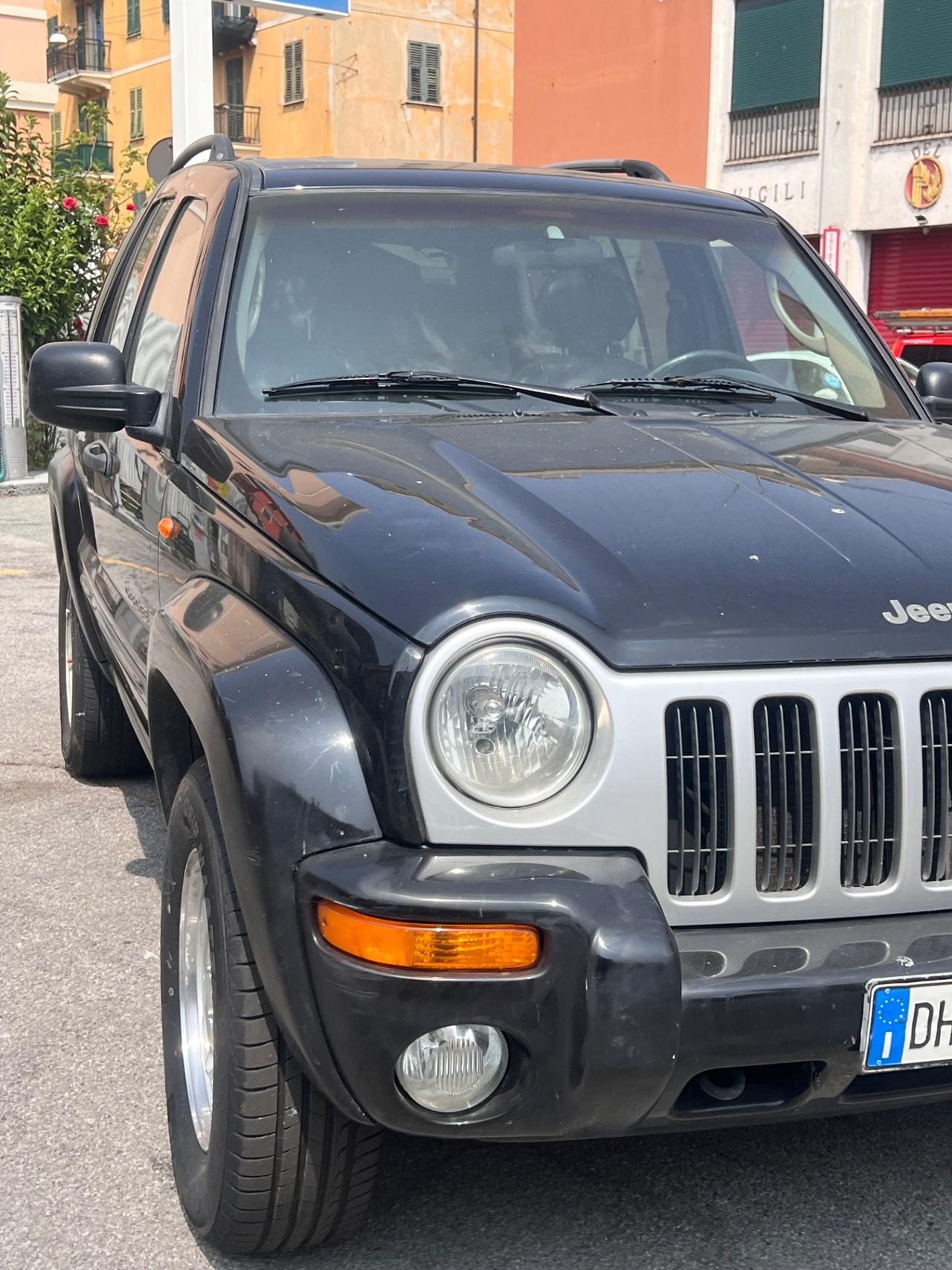 Jeep Cherokee 2.5 CRD Limited trasmissione da rivedere riduttore