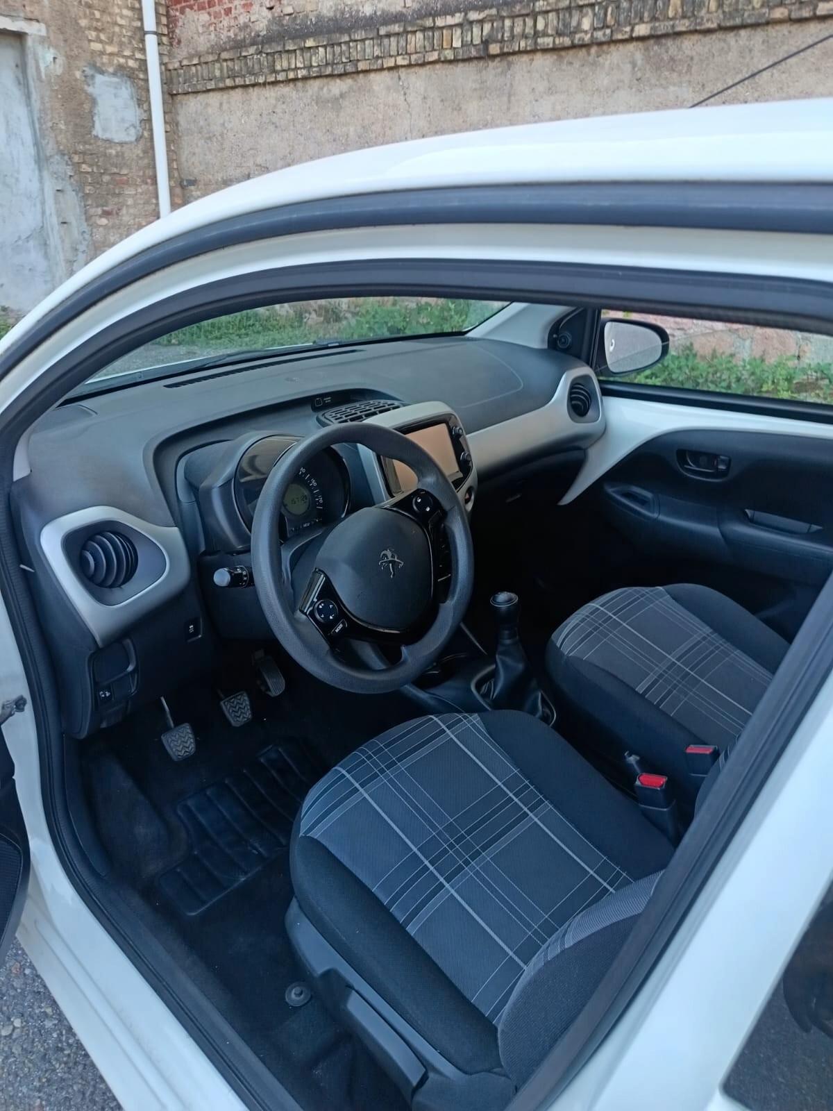 Peugeot 108 VTi 68 5 porte Allure TOP!