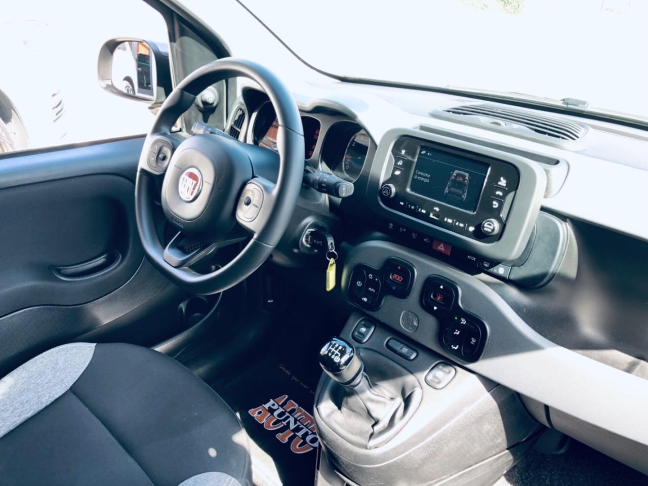 Fiat Panda 1.0 S&S Hybrid City Life NEOPATENTATI
