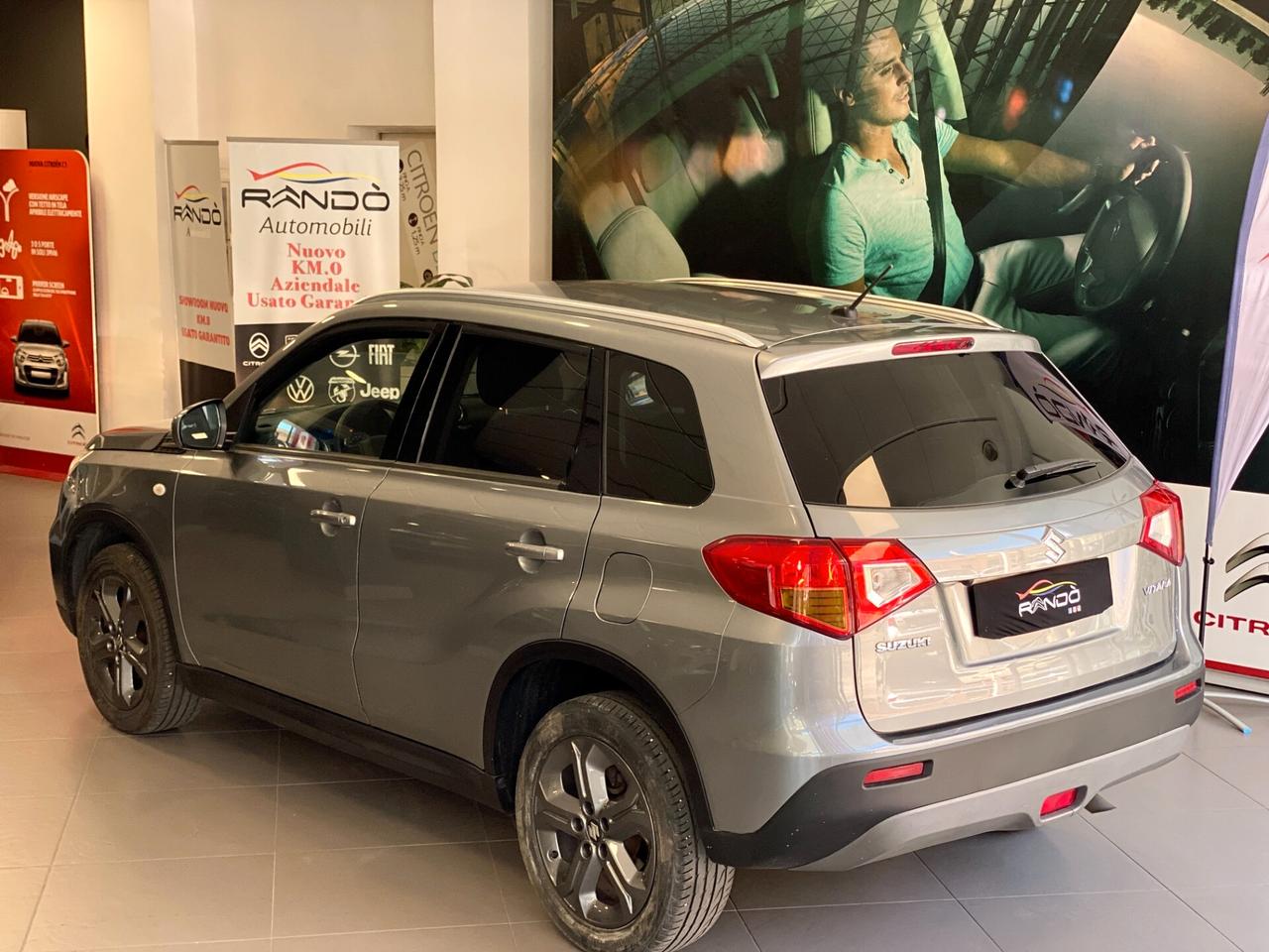 Suzuki Vitara 1.6 DDiS 120CV V-Cool 17” Camera 1Proprietario