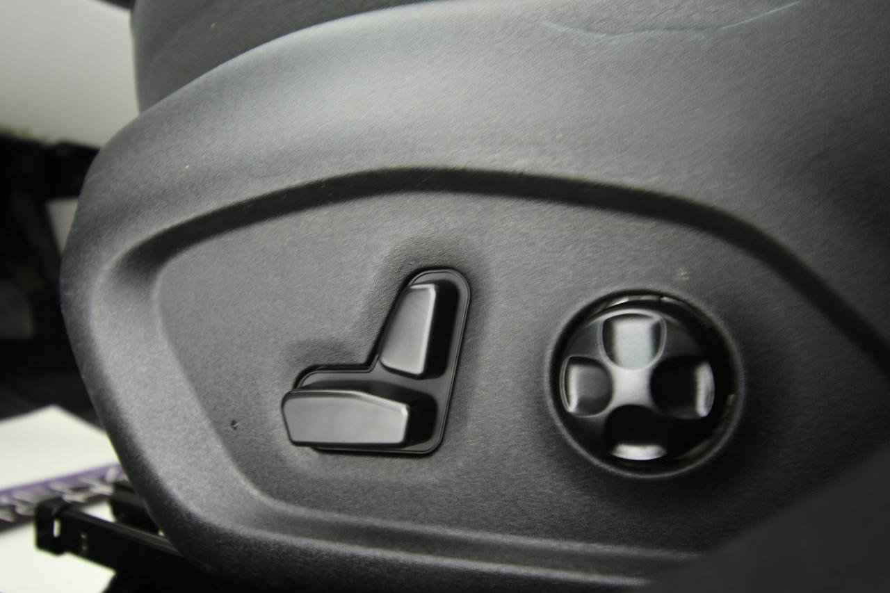 JEEP Compass 2.0 mjt Limited 4wd 140cv auto x COMMERCIANTI PELLE+C18"