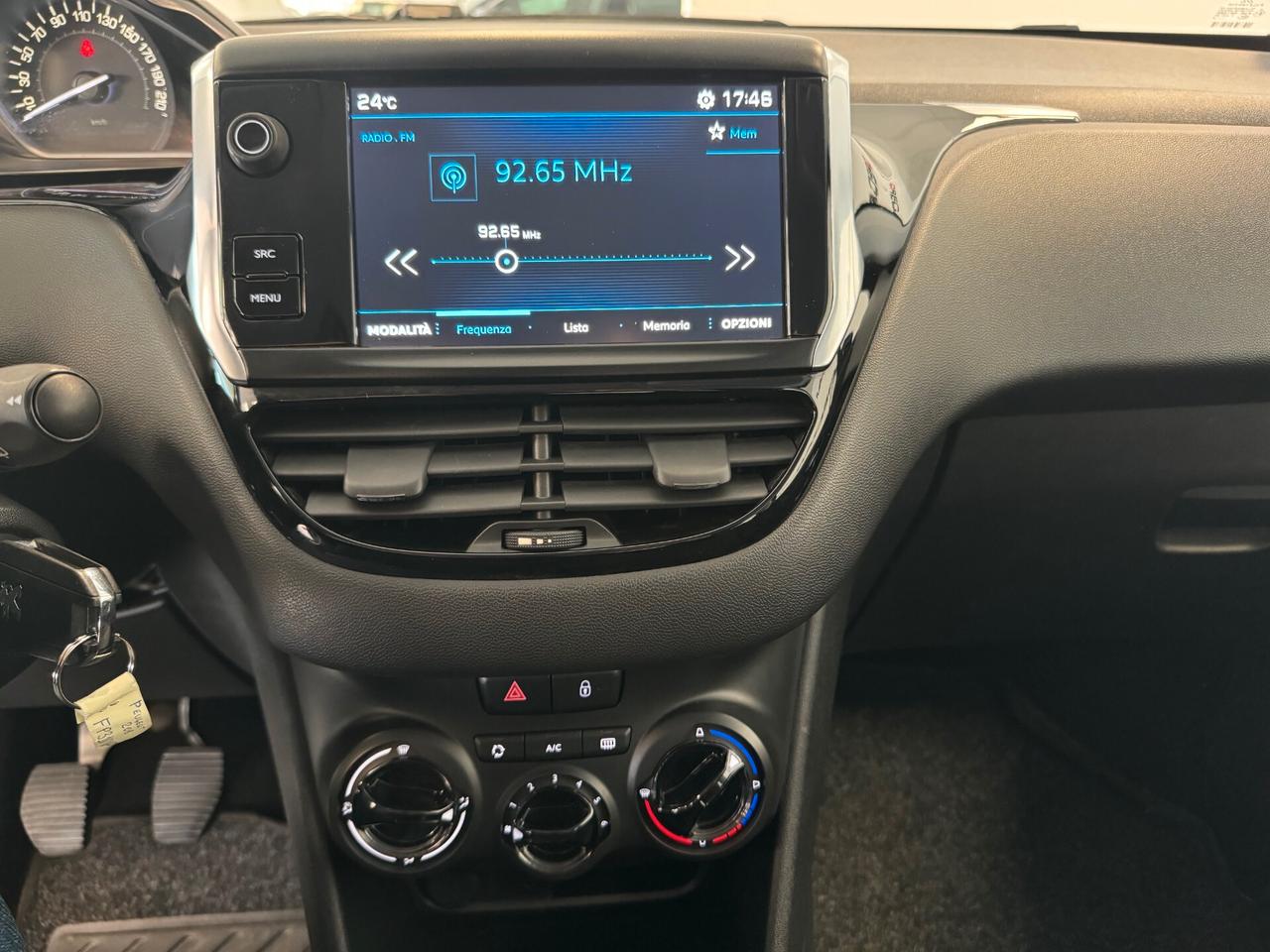 Peugeot 208 PureTech 82 5 porte Active 40.000 KM NEOPATENTATI