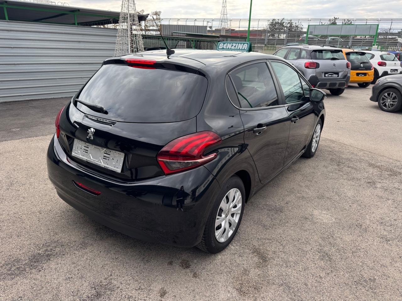 Peugeot 208 PureTech 82 5 porte Active