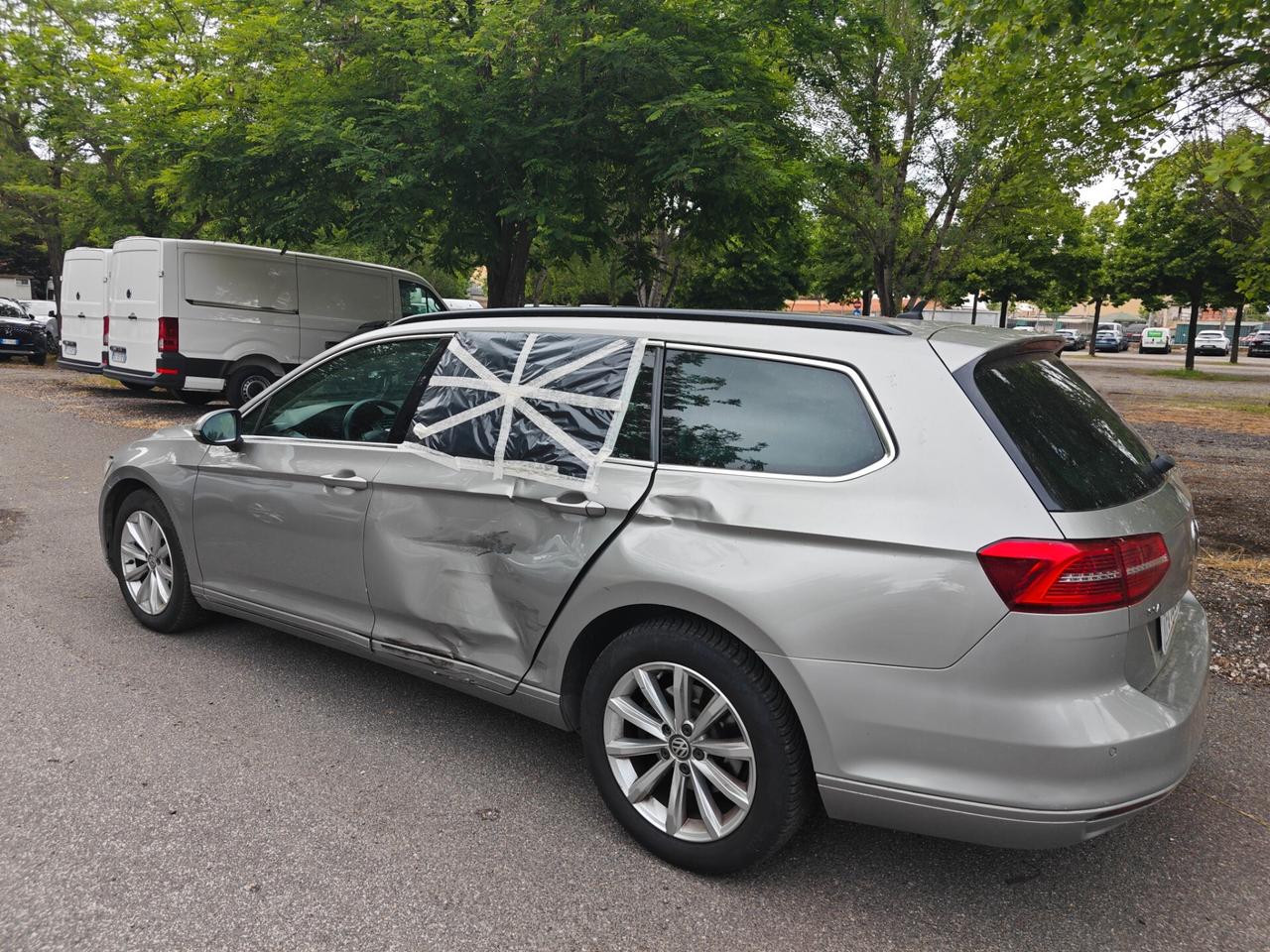 Volkswagen Passat Variant 2.0 TDI DSG Highline BlueMotion Technology