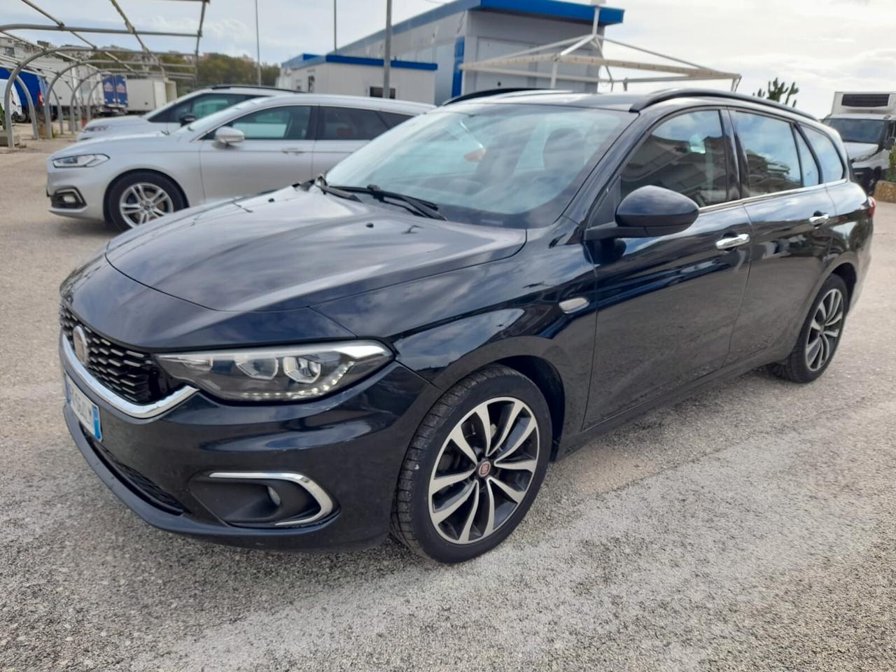 Fiat Tipo 1.3 Mjt S&S SW Lounge 95cv