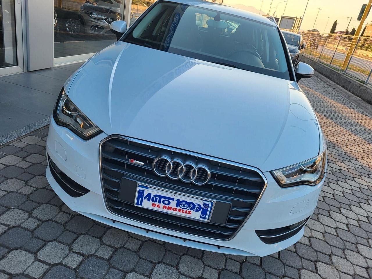 Audi A3 SPB 1.6 TDI SPORTBACK - TAPPEZZERIA SPORTIVA " S-LINE EDITION "