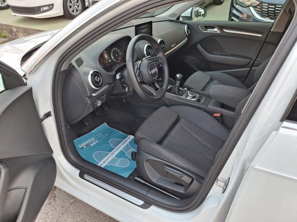 Audi A3 SportBack 1.6 TDI Sport -2016