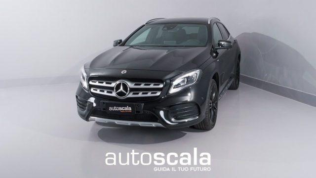 MERCEDES-BENZ GLA 200 d Automatic Premium