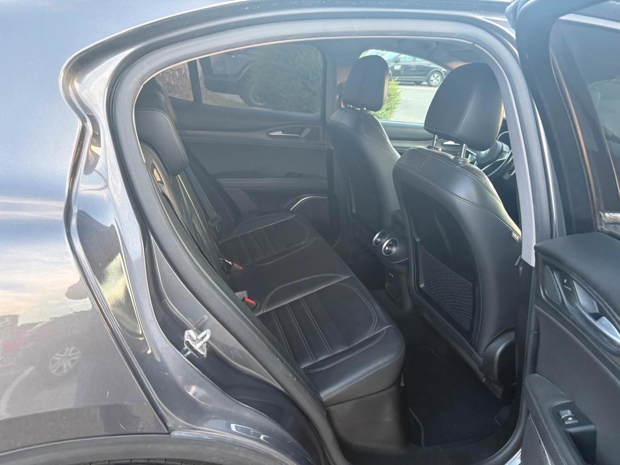 Alfa Romeo Stelvio 2.2 Turbodiesel 210 CV AT8 Q4 Super