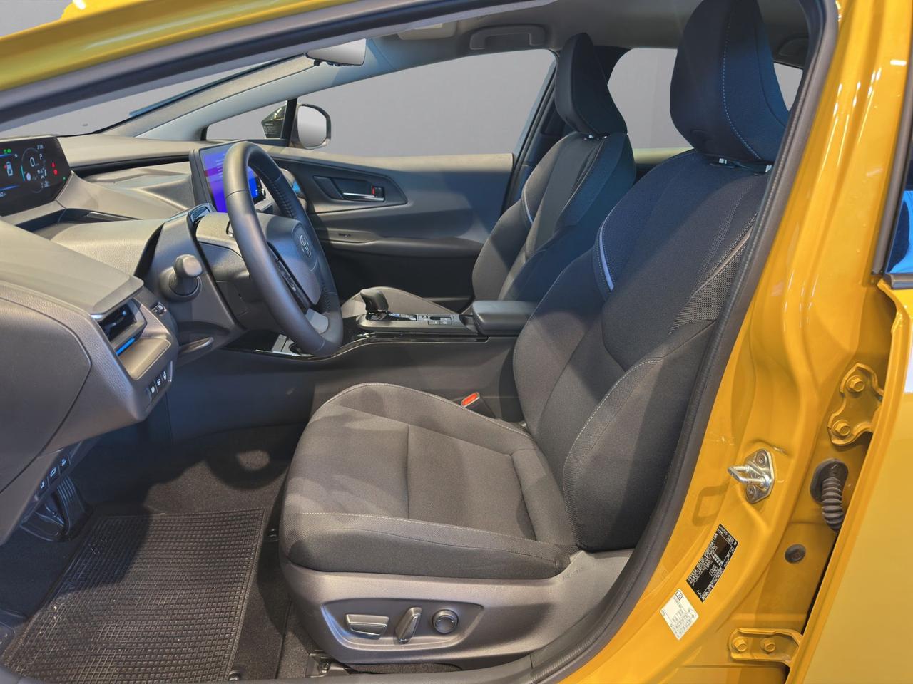 Toyota Prius 2.0 phev Lounge