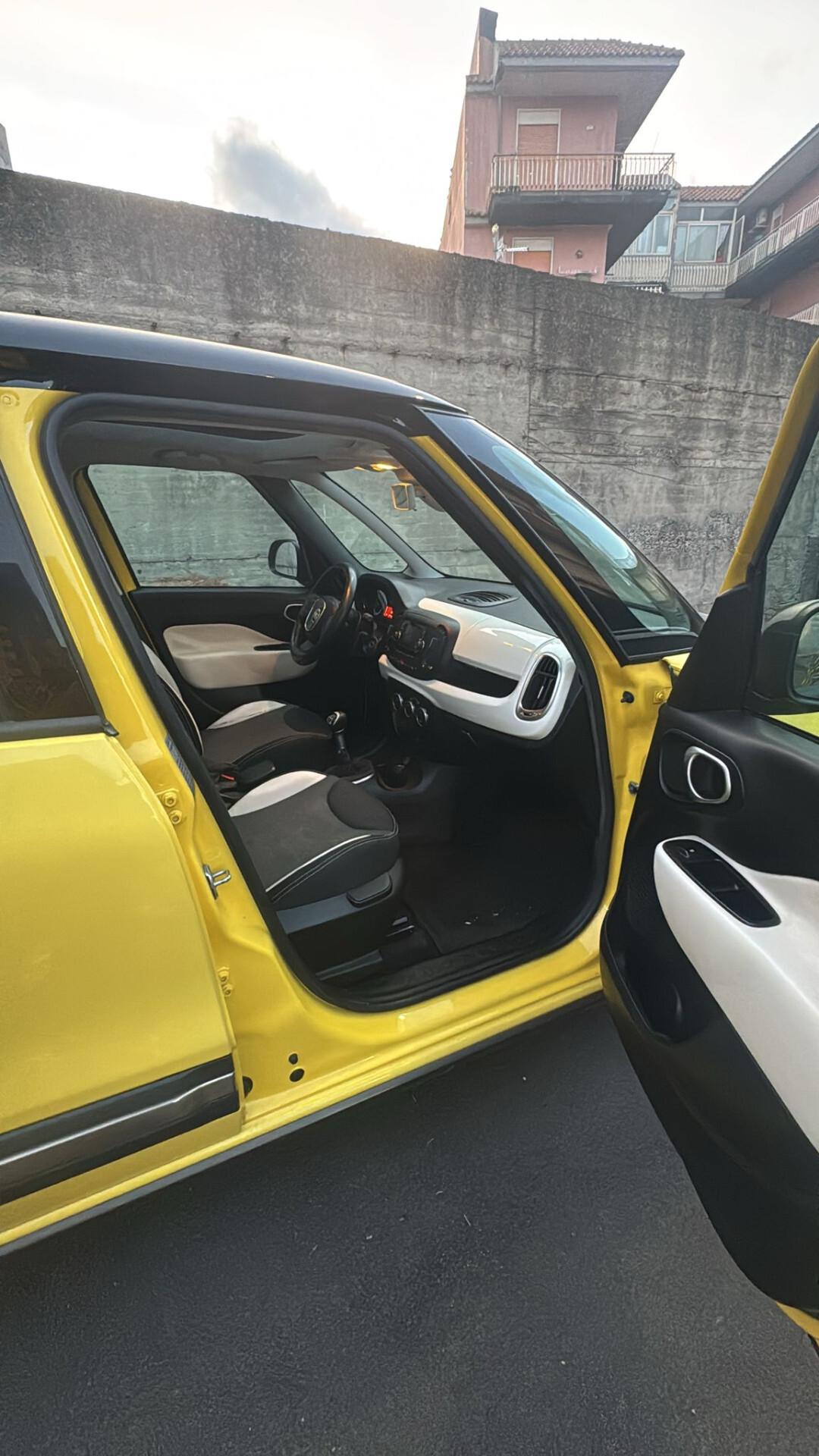FIAT 500 L TREKKING MULTIJET 1.3 85 CV MULTISPAZIO ANNO 2014