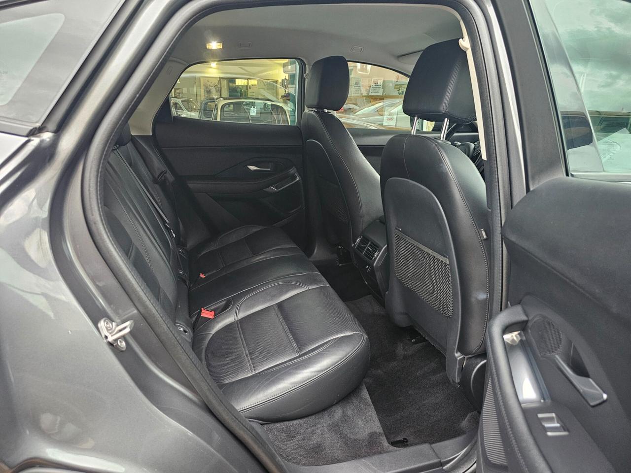 Jaguar E-Pace 2.0D 150 CV AWD aut. R-Dynamic S