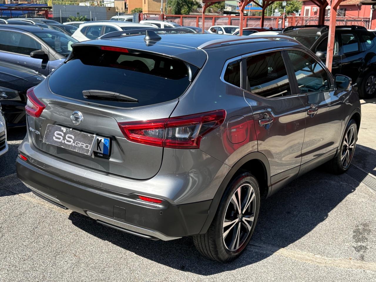 Qashqai 1..5 dCi 115 CV Tekna+-unipro-rate-garanzia