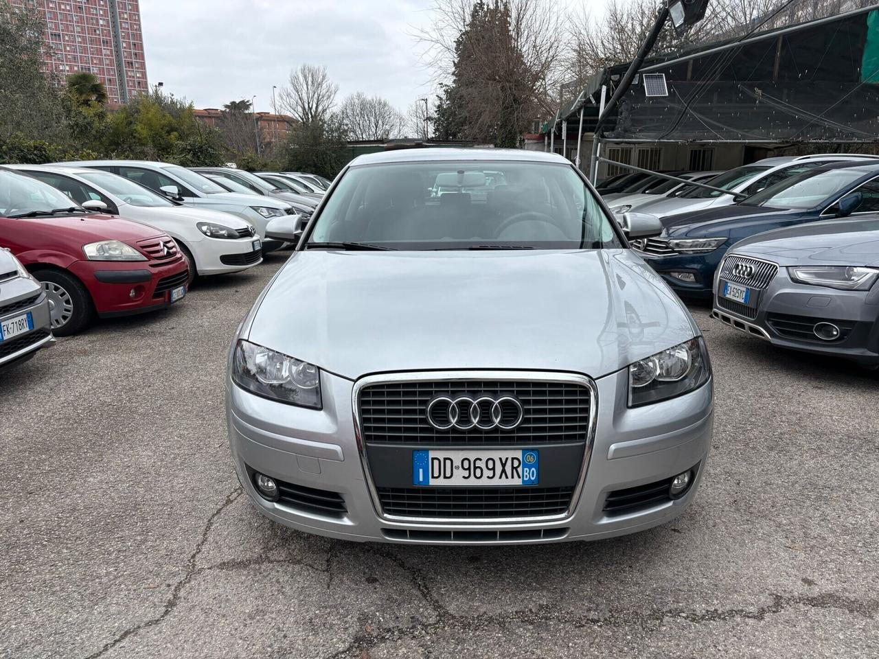 Audi A3 1.6 Benzina km 78000 OK Neopatentati