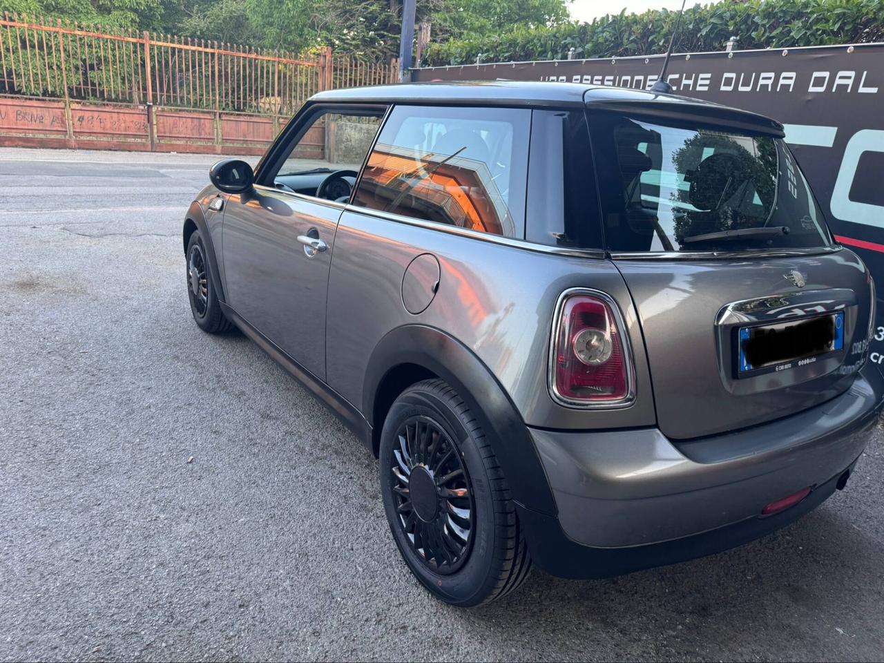 Mini One 1.4 BENZINA (55kW) POCHI KM OK100%