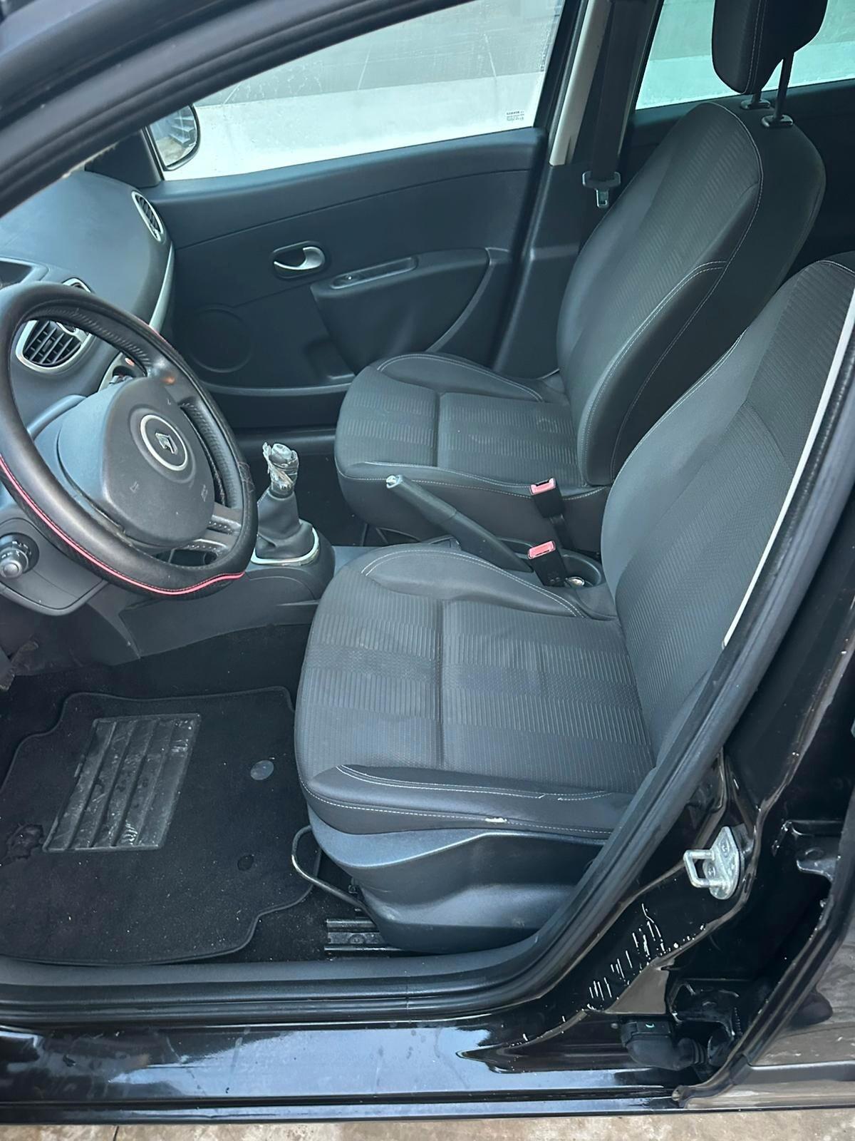 Renault Clio 1.2 16V 5 porte GPL Dynamique