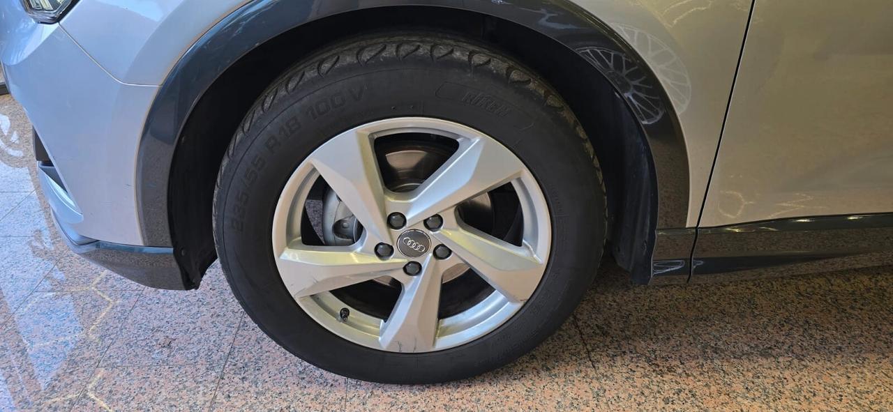 Audi Q3 2.0 TDI 150 CV Sport