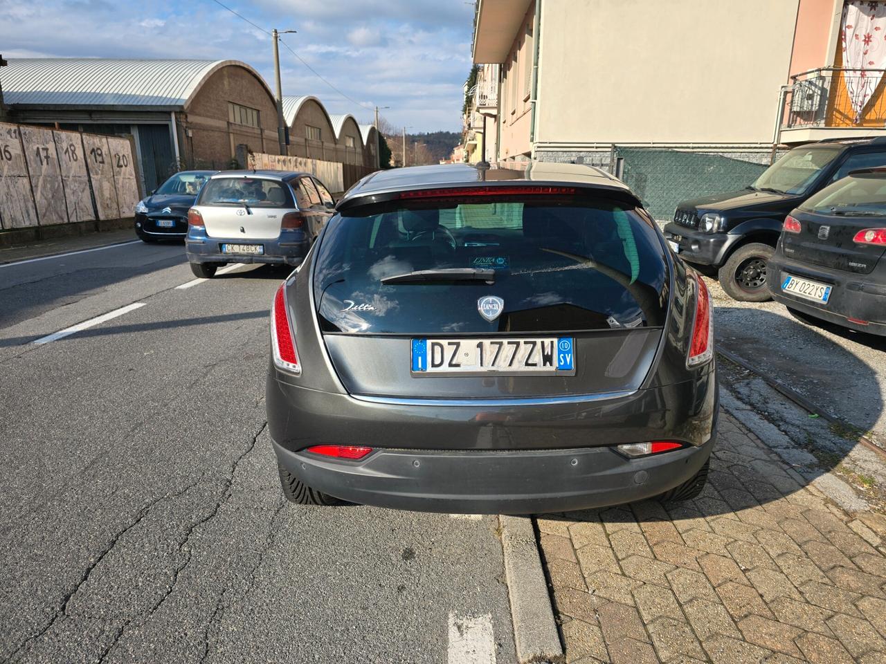 Lancia Delta 1.4 T-Jet 120 CV Platino 127km