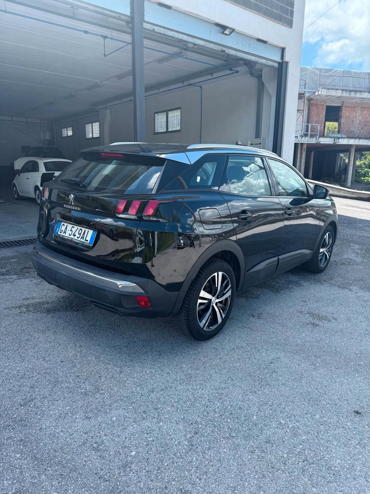 Peugeot 3008 BlueHDi 130 S&S Business