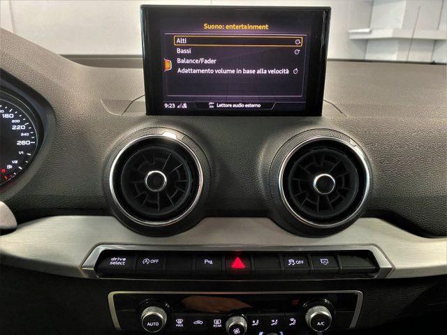 AUDI Q2 30 TDI Automatico S tronic Admired+ Fari Full Led