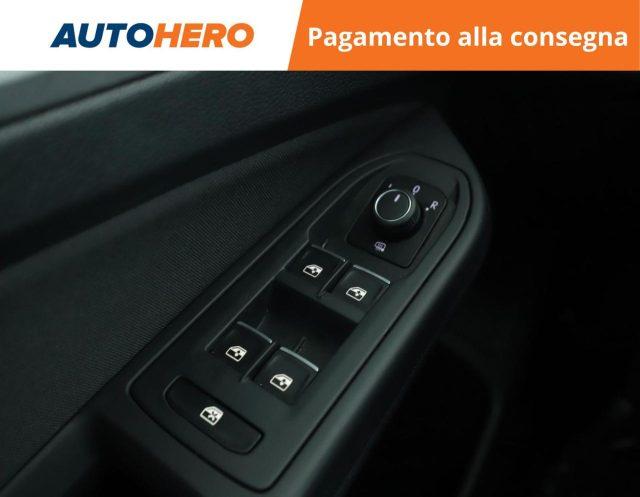 VOLKSWAGEN Golf 1.0 TSI EVO Life