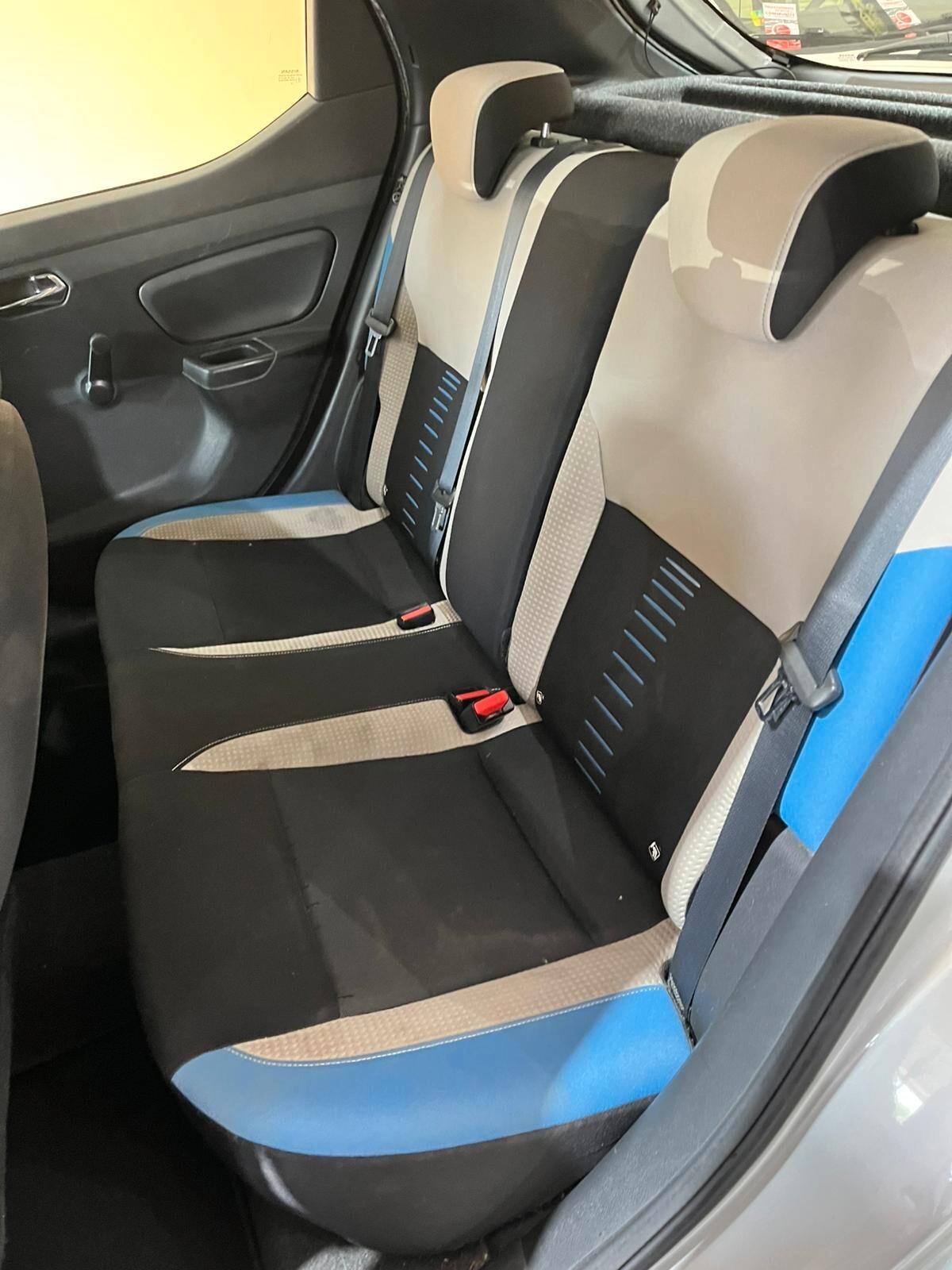 Nissan Micra 1.0L 12V 5 porte Visia