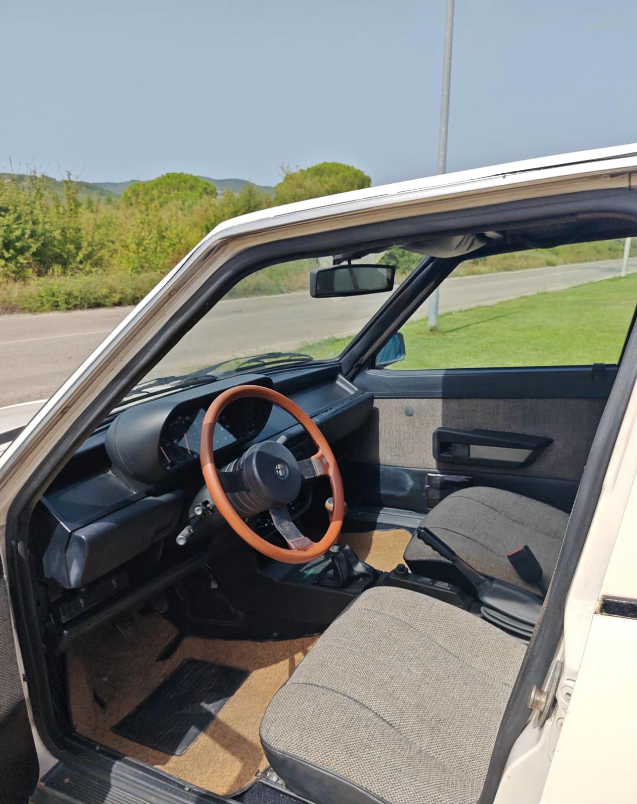 Alfa Romeo Giulietta 1.6 L