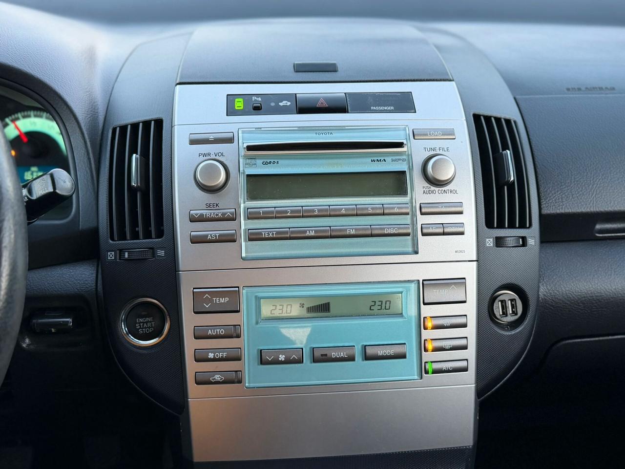 Toyota Corolla Verso 2.2 16V D-4D 7 POSTI