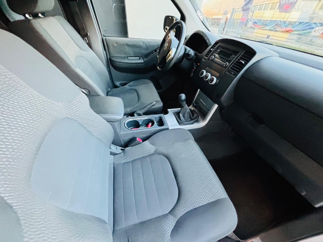 Nissan Navara 2.5 dCi 190CV 4 porte King Cab corta