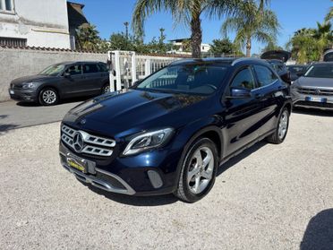 MERCEDES GLA200D 4MATIC AUTOM PERFETTA