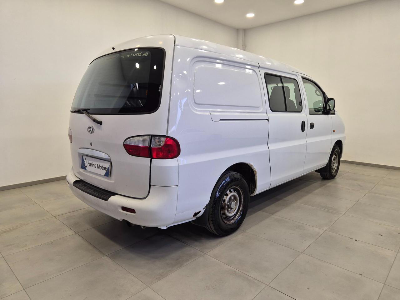 Hyundai H-1 2.5 td Combi 5 POSTI - PER COMMERCIANTI