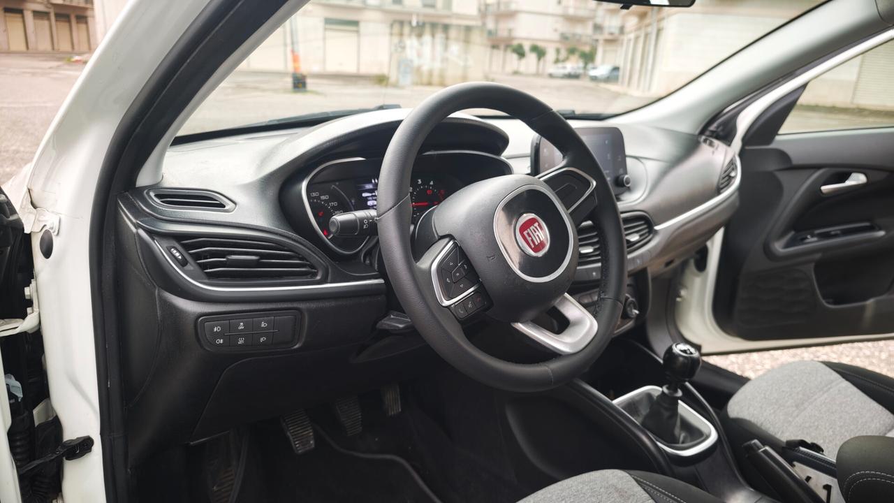 Fiat Tipo 1.6 Mjt 120cv S&S DCT SW S-Design
