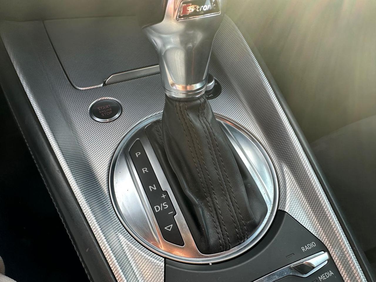 Audi TT S Line 2.0 TFSI #8773