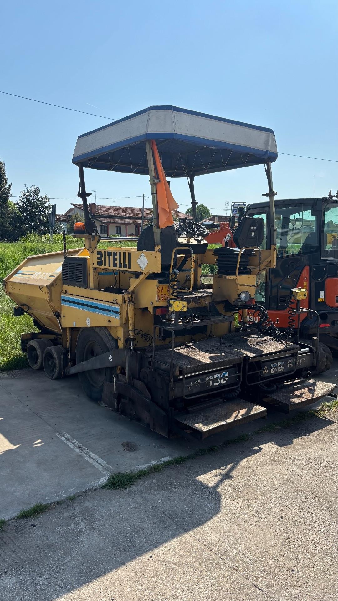 Finitrice Bitelli BB630