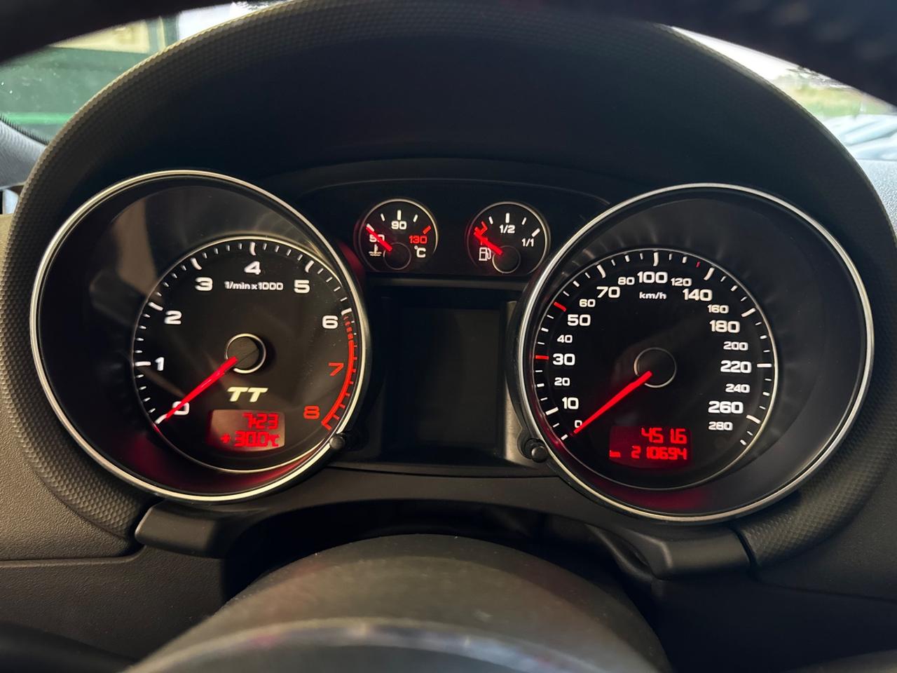 Audi TT Coupé 1.8 TFSI Advanced plus